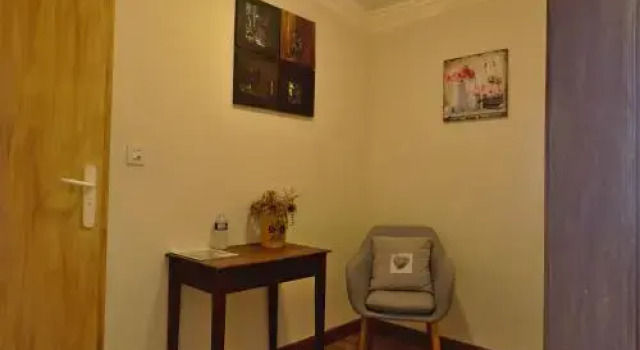 Le Comtois, Prenota Hotel Doucier Giura