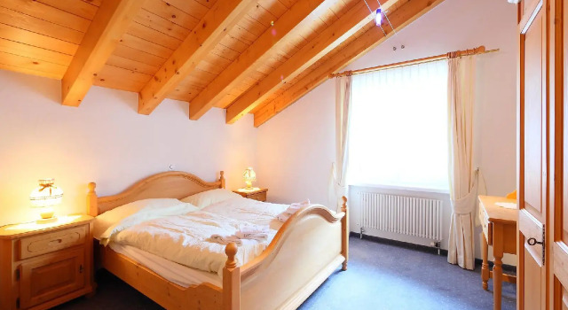 Linda - Four Bedroom