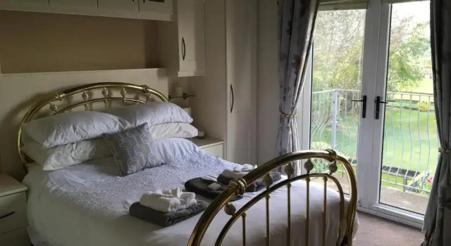 Двухместный номер Deluxe с балконом и с видом на море Mourne Walks B & B