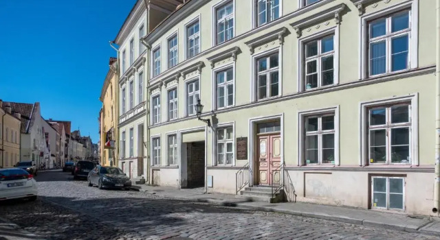 Апартаменты Old Town 2-Room 2-Bathroom Apartment with Sauna