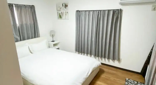 Семейный коттедж с балконом Osaka Nipponbashi Family House