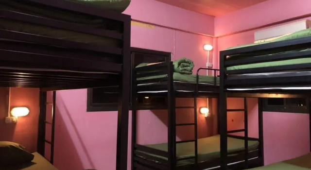 Sunshine Home - Hostel - Adults Only