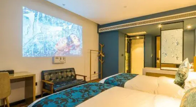 Huilong Hotel, Prenota Hotel Hotel a Taizhou con parcheggio, Parcheggio