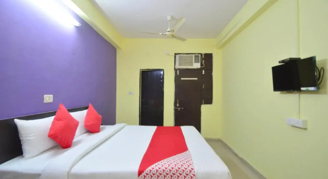 Hotel Reyansh Galaxy By OYO Rooms, Забронировать Отель Отели штата Раджастхана с парковкой, Парковка
