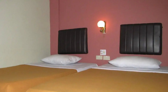 Mitra Hotel, Rezerwuj Hotel Pangkalpinang Sumatra