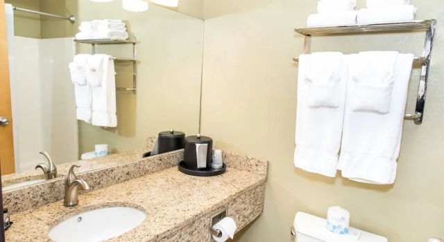 Четырёхместный номер Economy Harvest Inn