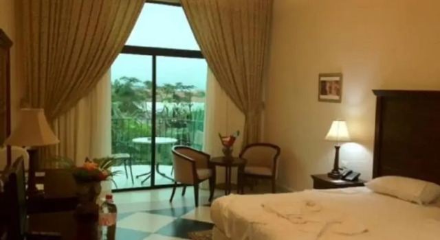 Номер Prestige Atlantic Palace Hotel