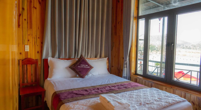 Phong Nha Hillside View Bungalow, Prenota Affittacamere Hotel a Quang Binh con piscina, Piscina