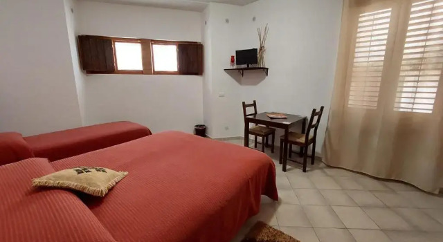 Cloris Guest House, Prenota Affittacamere Hotel a Sicilia con parcheggio, Parcheggio