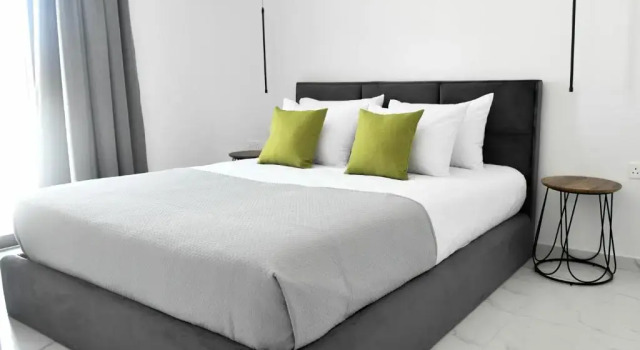 Апартаменты Deluxe The Room, Suite 14, Leda Gardens