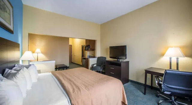 Люкс Quality Inn Litchfield Route 66