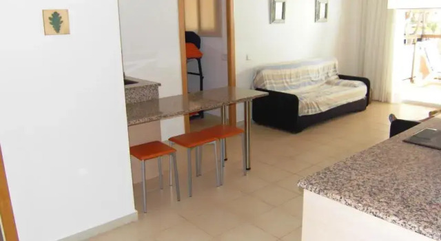 Anforas Mar Els Pins 1-6, Varaa Huoneisto Hotellit Tarragonès uima-altaalla, Uima-allas