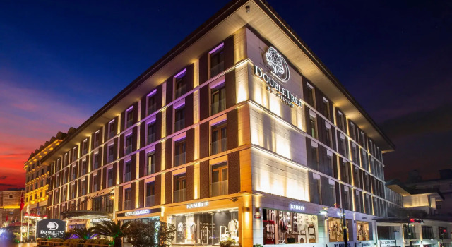 Двухместный люкс Отель Doubletree By Hilton Istanbul Old Town