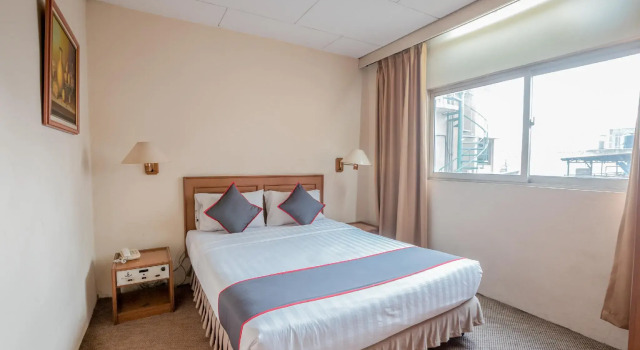 Люкс Collection O 7 Hotel Melawai