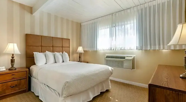 Двухместный люкс c 1 комнатой Best Western Plus Santa Barbara
