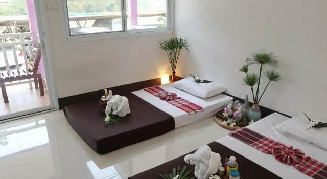 Chiangrai Lake Hill Resort, Забронировать Курортный отель Отели провинции Чианграй с завтраком, Завтраки