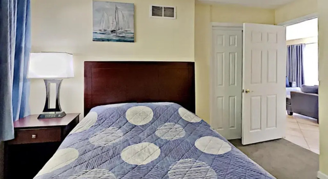 Put-In-Bay Poolview Condo #2, Buchen Sie Hotel Lake Erie Islands USA