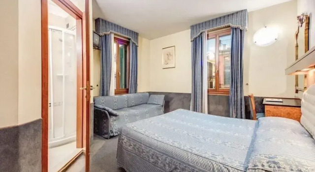 Трёхместный номер Atlantide Hotel