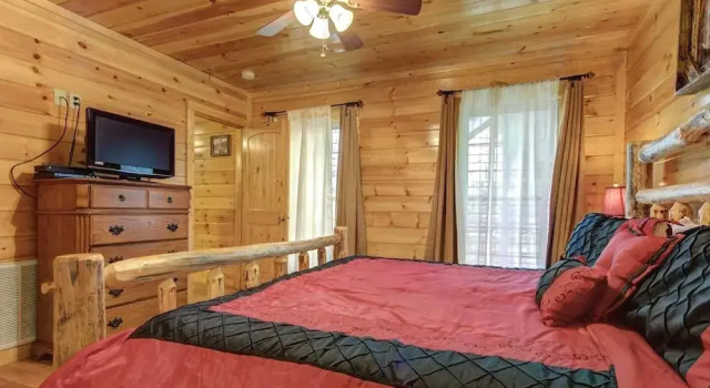 Love Shack - One Bedroom Cabin, Забронировать Отель Отели Гатлинберг 3 звезды, 3*