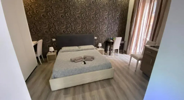 Полулюкс Petros rooms&apartments