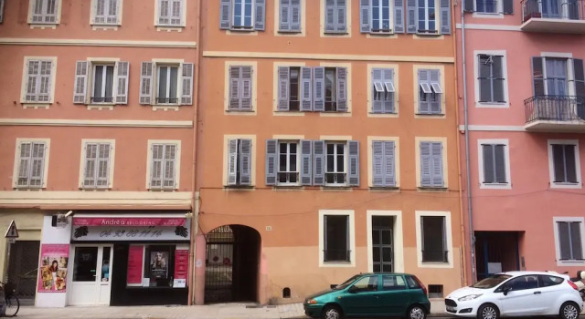 Apartment With one Bedroom in Nice, With Wonderful City View and Wifi, Забронировать Апартаменты/квартира Отели Ниццы с парковкой, Парковка