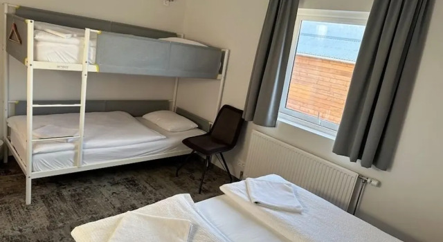 Четырёхместный номер Standard Höfn Hostel