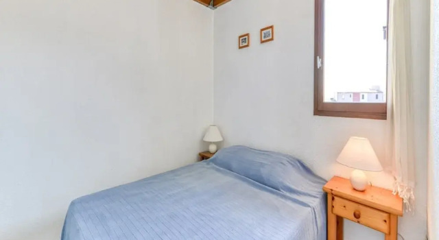 Coastal Retreat With Pool Access, Book Apartment Agde Canal du Midi