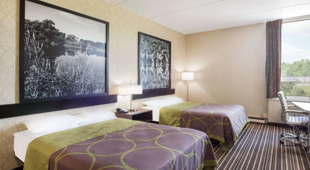 Super 8 by Wyndham Plattsburgh, Réserver Auberge Plattsburgh Lac Champlain
