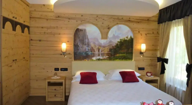 Полулюкс Hotel Laurino