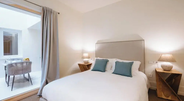 Luxurious Apartment with Patio and Pool, Забронировать Апартаменты/квартира Севилья провинция Севилья, рядом с Торре-дель-Оро