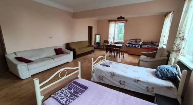 Кровать в общем номере Hostel on the river