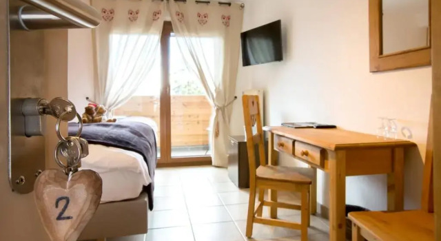 Двухместный номер Standard с балконом Hotel-Restaurant de la Poste
