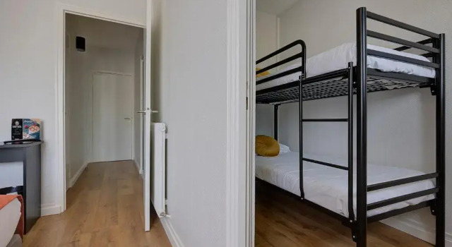 Четырёхместный номер Standard Brit Hotel Europ Bergerac