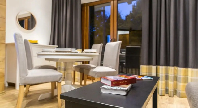 FamixDom - Rezydencja Tatry Zakopane, Book Apartment Hotels in Tatras with Parking, Parking