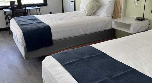 Двухместный номер Standard Harborside Suites