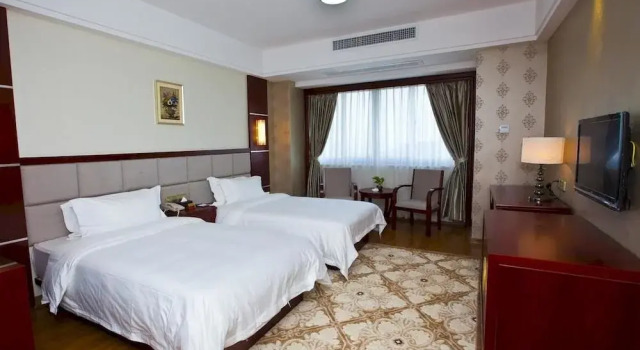 Xiamen Aventine Town Hotel, Book Hotel Huli 