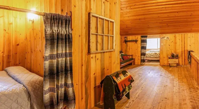 Коттедж Sun Mountain Ranch Bunkhouse - Near Crater Lake