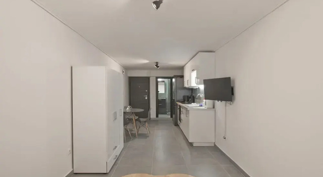 Studio Stratos With 1 Bathrooms