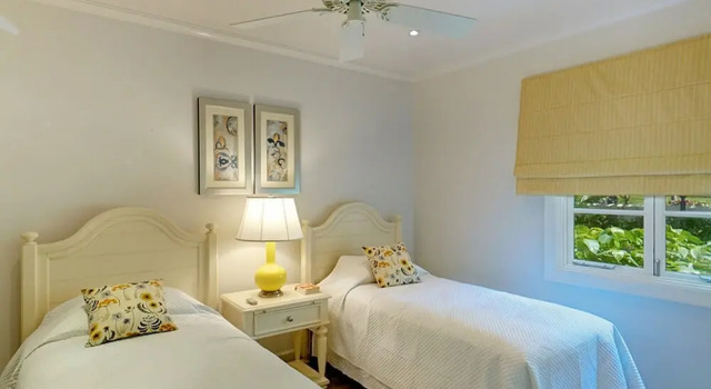 Mullins Bay 19 by Barbados Sotheby's International Realty, Rezervovat Hotel Hotely v Speightstown s parkováním, Parkování