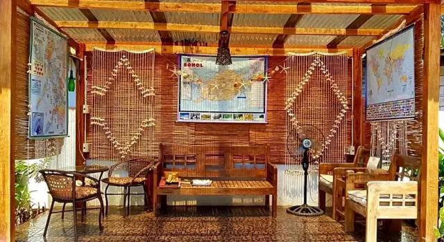 Intoy's Place By Zuzu, Book Hotel Danao Bohol