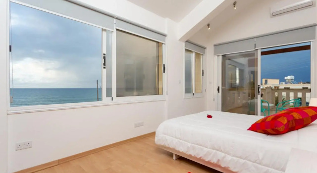 Villa Blue Diamond