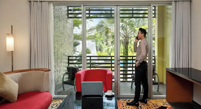 Полулюкс Novotel Palembang