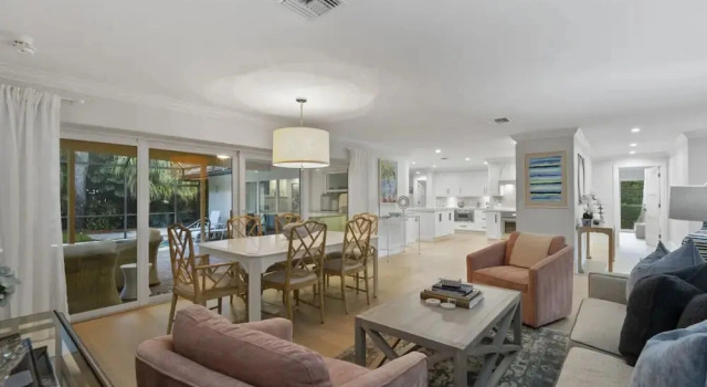 Fountainhead Listing Before Removing due to Annual Requirement, Varaa Lomakoti Huvilat kohteessa Florida, Villa
