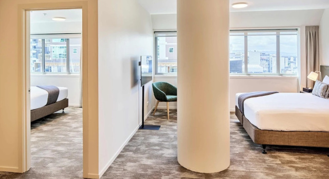 Семейные апартаменты с 2 комнатами Sojourn Apartment Hotel - Ghuznee