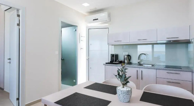Люкс Executive с видом на море Sun and Sea Plus Resort