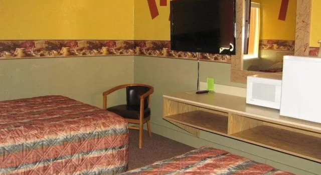 Earth Inn Motel - Jackson, Book Motel Moteller i Jackson, Motel