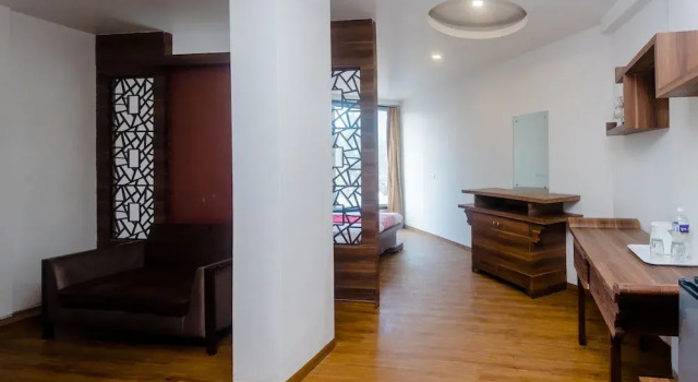 OYO 5699 Hotel Monarch Boutique