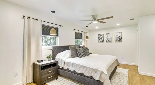 Charming Canalfront Retreat w/ Double Boat Slip!, Book Feriehus Astor Ocala National Forest