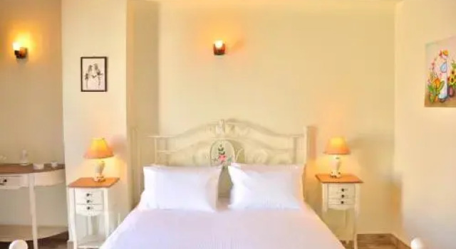Luxury Suites in Panormo, Забронировать Отель Отели Панормос с парковкой, Парковка
