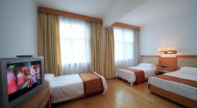 Tianjie Hotel, Rezerwuj Hotel Jiujiang Jiangxi
